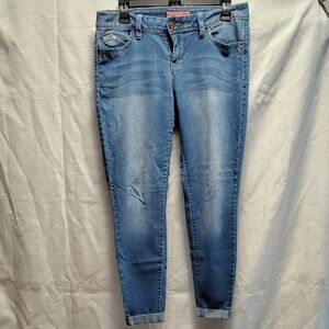 YMI Women's Light Blue Skinny Jeans